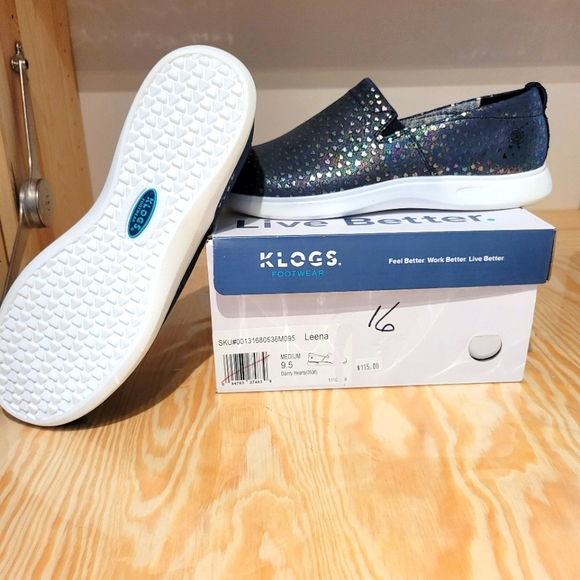 Brand New Kloggs nursing shoes - Picture 2 of 3